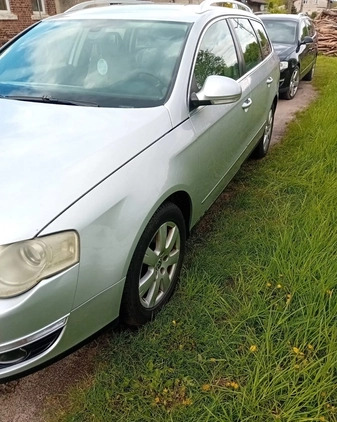 Volkswagen Passat cena 5000 przebieg: 514651, rok produkcji 2008 z Gdańsk małe 106